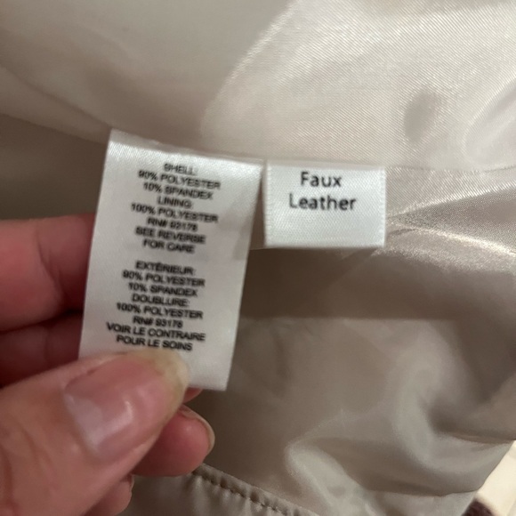 Tahari faux leather jacket - Picture 5 of 9